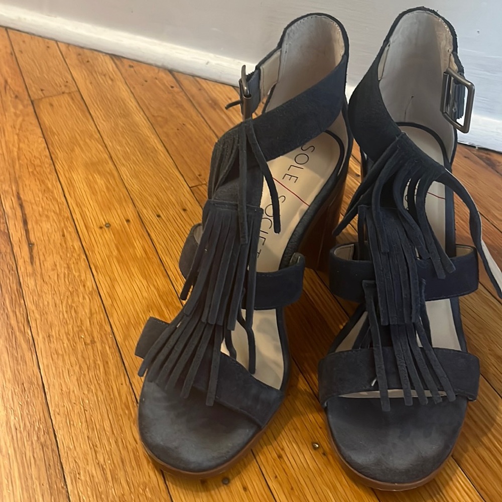 Sole society fringe navy blue wooden block heel Sandal heels